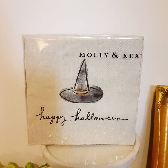 Halloween Decor a set of 2 Witchy Halloween Napkins NWOT - Picture 3 of 7